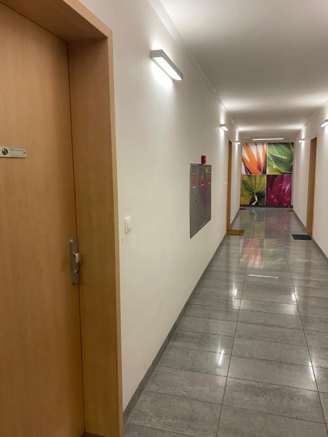 Fantastic View From The 20Th Floor Apartment Bratislava Exterior foto